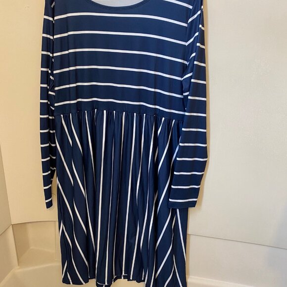 SIZE 0X SHEIN CURVE LONG ORANGE CARDIGAN - Picture 8 of 9